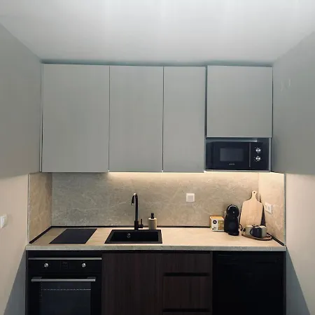 公寓 Olive Nest Modern And Cosy By Searent